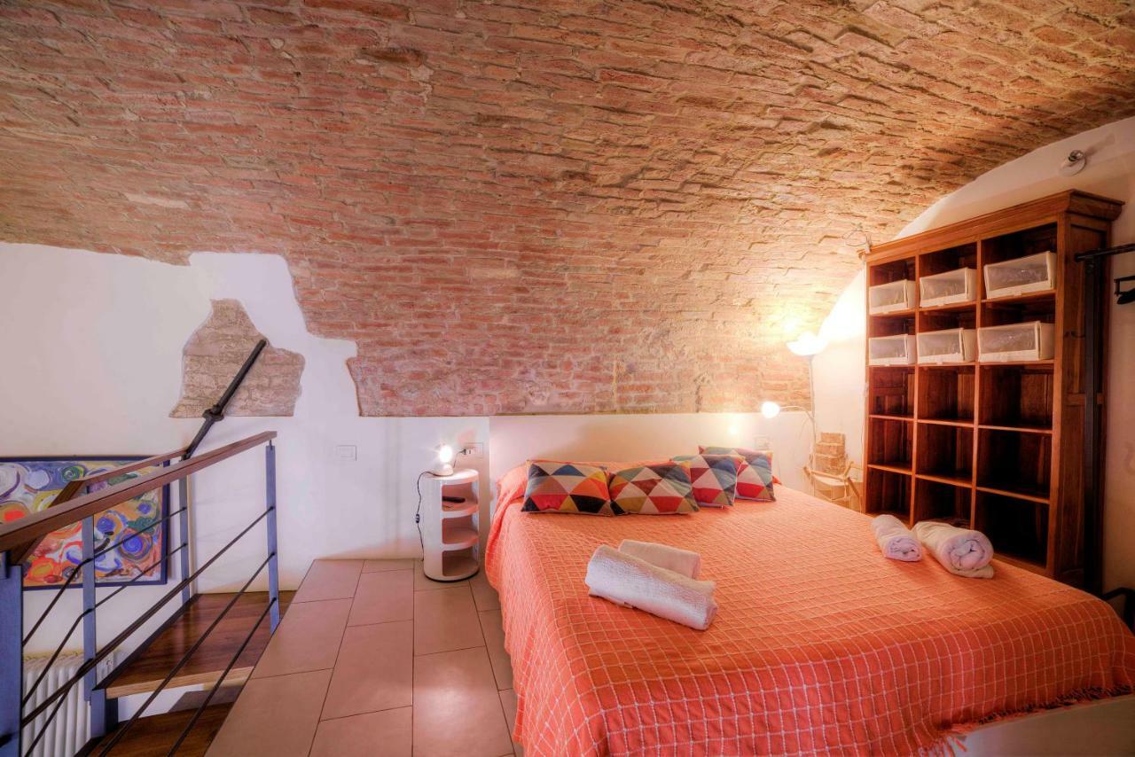 Stilnuovo Charming Apartment In Siena'S Historic Center, Very Close To Piazza Del Campo 外观 照片
